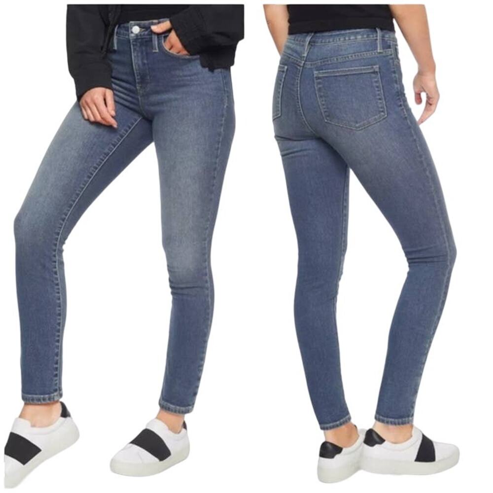 Athleta Sculptek Skinny Azure Wash Jeans EUC Size 6 EUC Small Flaw Pocket Seam
